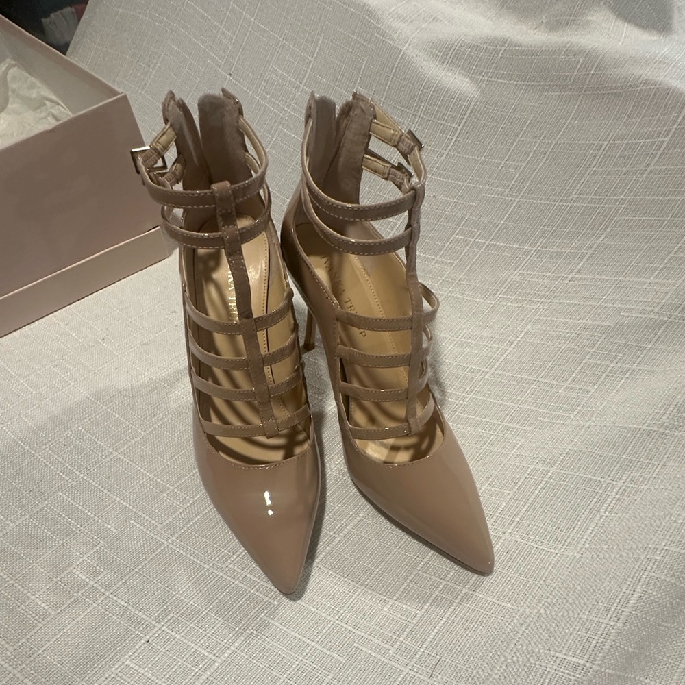 Elegant Strappy Tan Heels